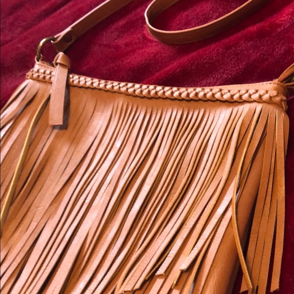 Versatile cross-body bag - Picture 2 of 4